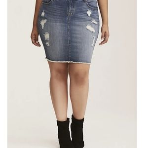 Torrid denim skirt